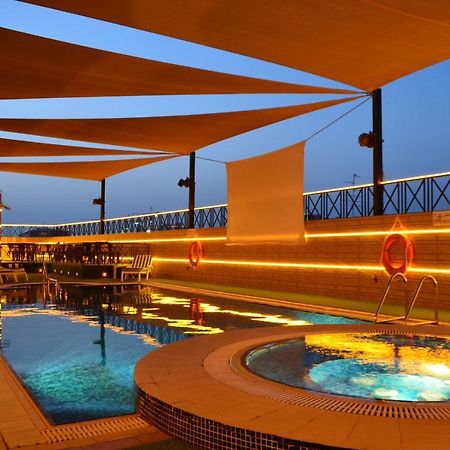 Concorde Deira Hotel -Formerly Golden Tulip Deira Hotel Dubai Exterior foto