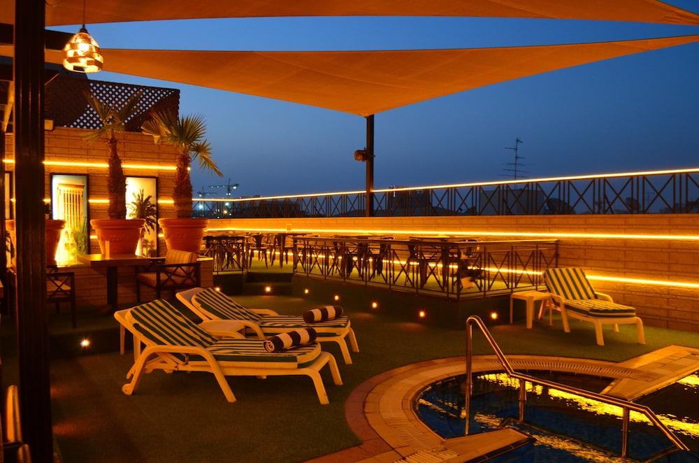 Concorde Deira Hotel -Formerly Golden Tulip Deira Hotel Dubai Exterior foto